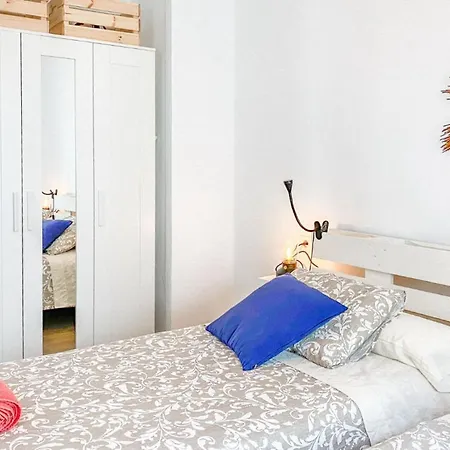 Апартаменти Apartamento Maresia *
